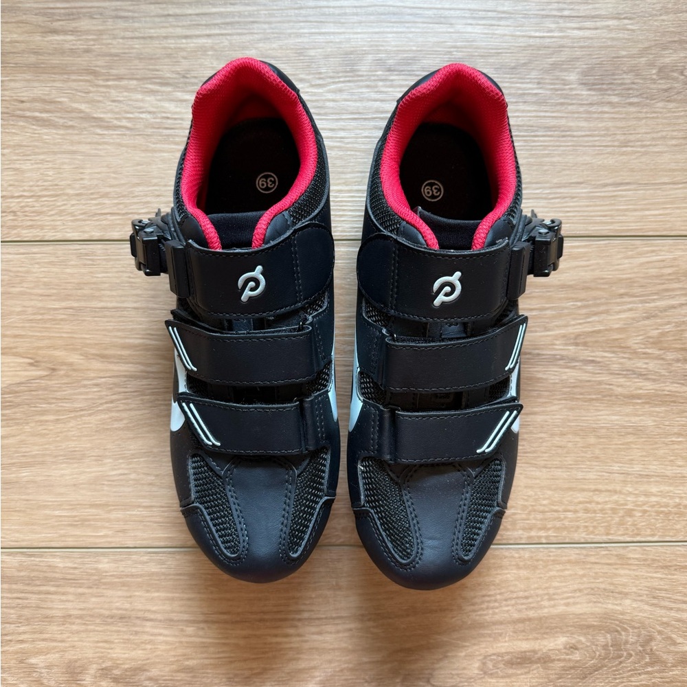 Peloton Black and Red Athletic Cycling Shoes with Velcro Closure Size 39